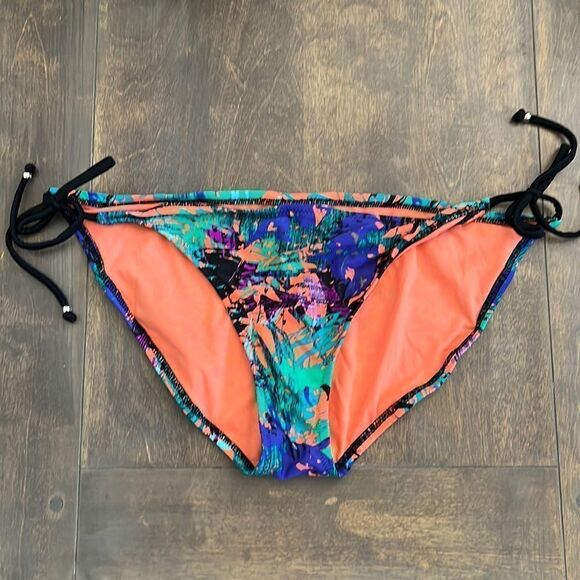 Converse multicolor bikini bottom side tie  Lrg - Picture 1 of 5